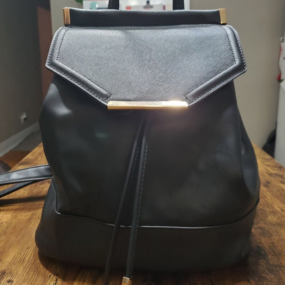 Purse-Backpack / Call It Spring - Picture 1 of 6